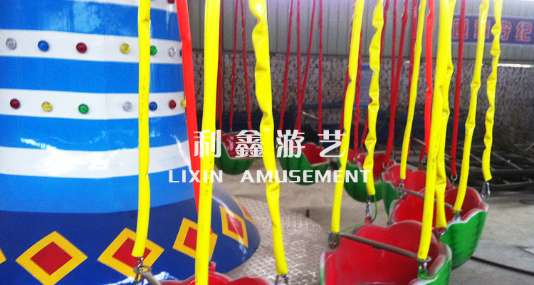 豪華飛椅的注意事項(xiàng)以及與海洋飛椅的差別