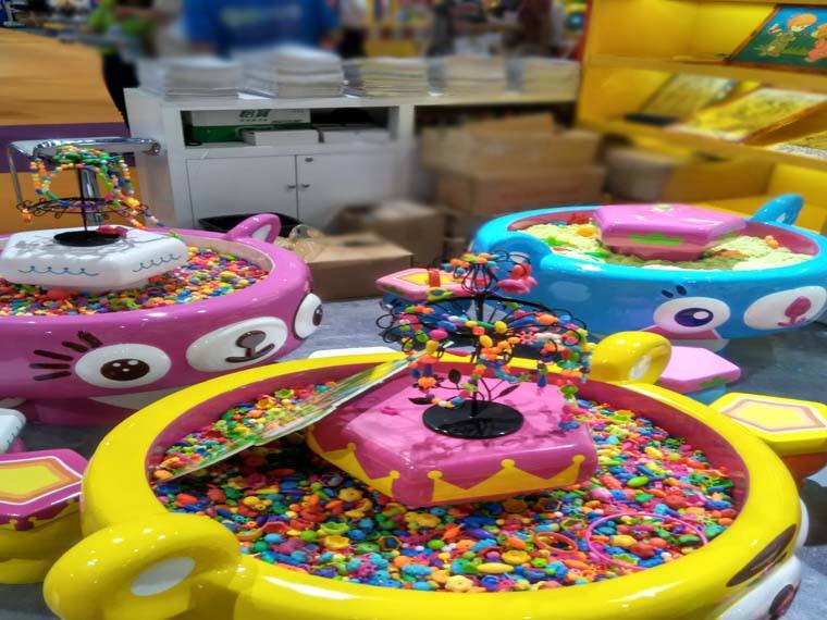 游樂設(shè)備怎樣才可以持久盈利以及游樂設(shè)備對(duì)兒童的好處